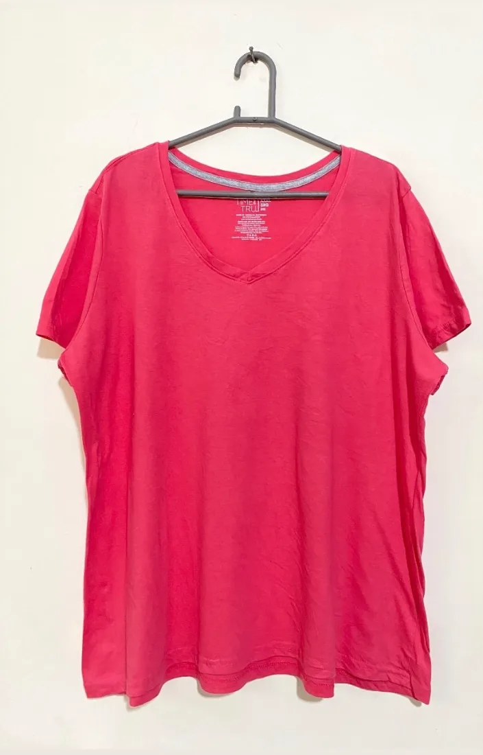 Pink Plain V-Neck Daily Wear T-Shirt — photo 2 of 2