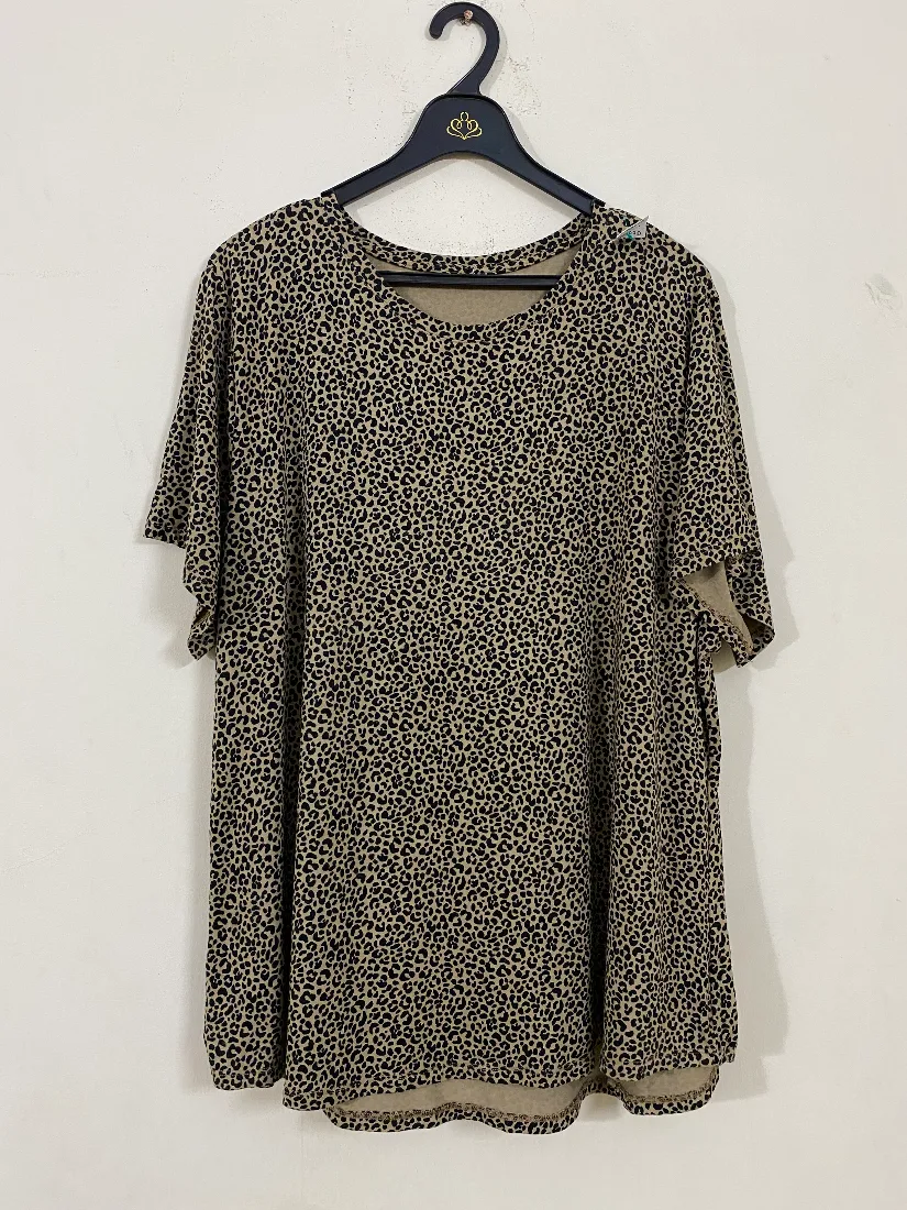 Beige and Black Cheeta Print T-Shirt for Women — photo 2 of 2