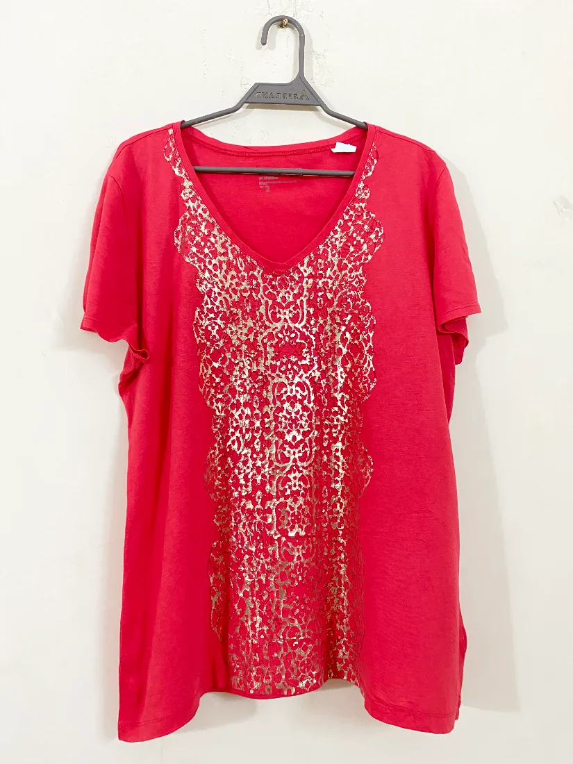 Pink and Gold Print Panel V-Neck T-Shirt for Women — photo 2 of 2