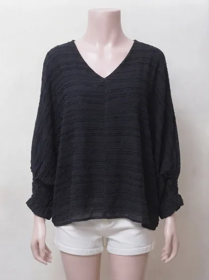 black-textured-v-neck-long-sleeve-Top