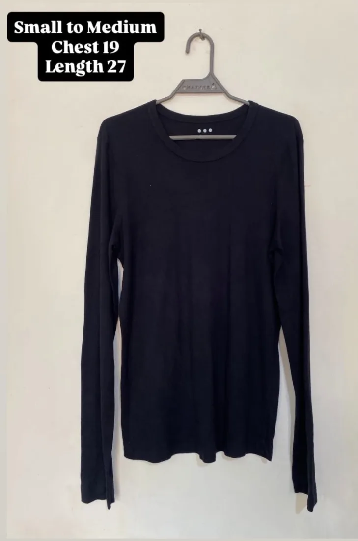 Plain Black Tee