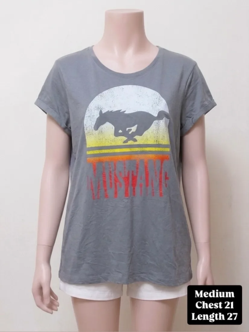 Vintage Mustang Graphic Tee