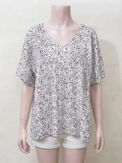 White and Red Floral Print Plus Size Top for Women