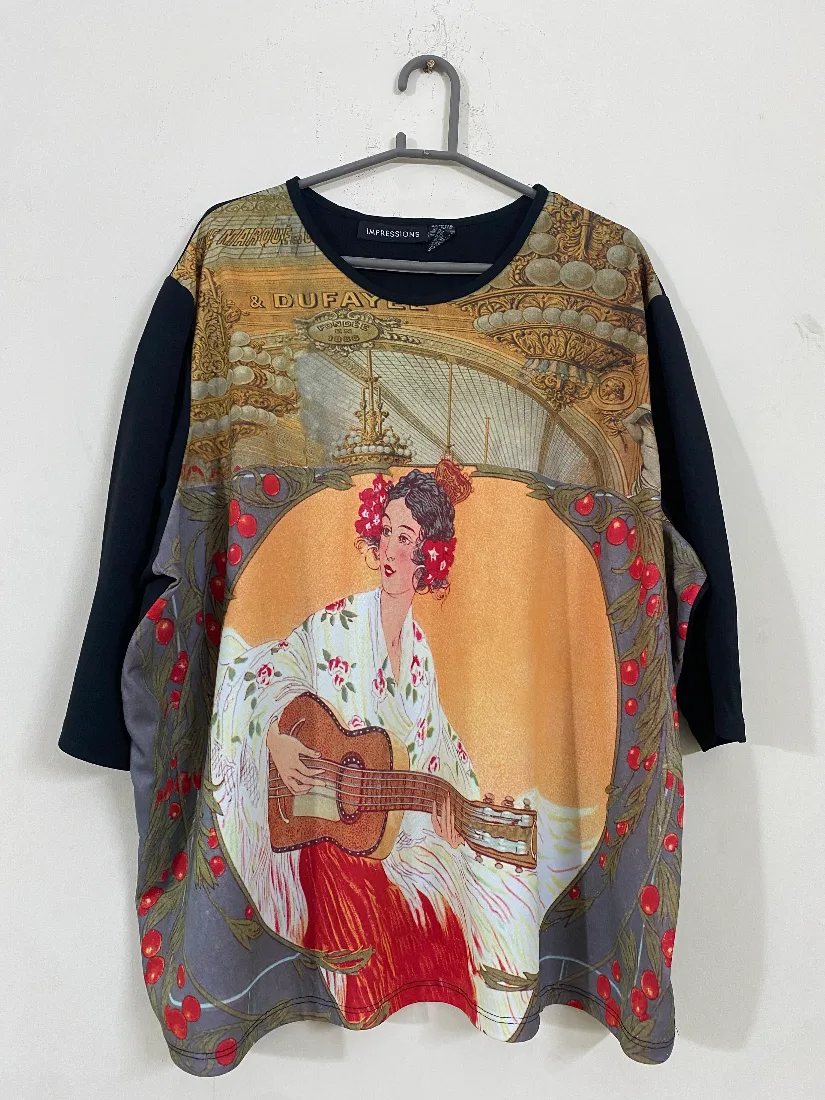 Multicolor Artistic Graphic Print T-Shirt for Women — photo 2 of 2